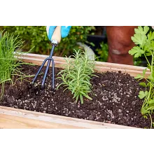 Organics Plant Food Granules for Vegetables & Herbs image number null