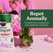 Miracle-Gro Indoor Potting Mix for Orchids image number null