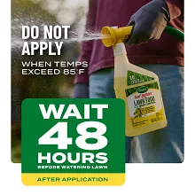 Scotts Turf Builder Liquid Lawn Food Plus Weed Control Refill image number null