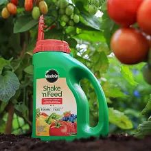 Miracle-Gro&reg; Shake N Feed Tomato, Fruits & Vegetables Plant Food image number null