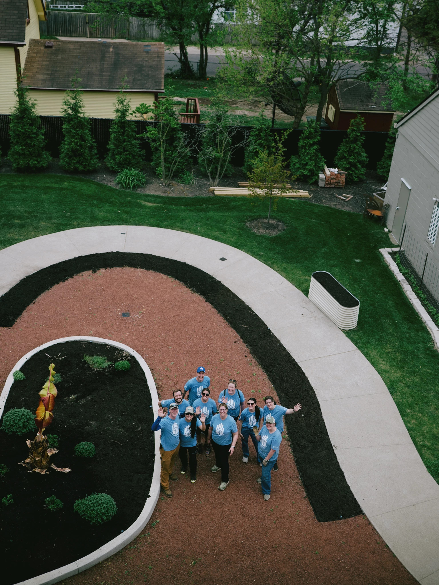 ScottsMiracle-Gro associates volunteering