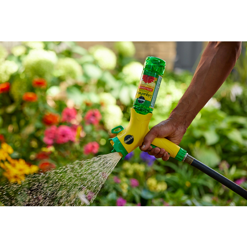 Miracle-Gro&reg; Liquafeed ultra bloom engrais concentr&eacute; image number 6