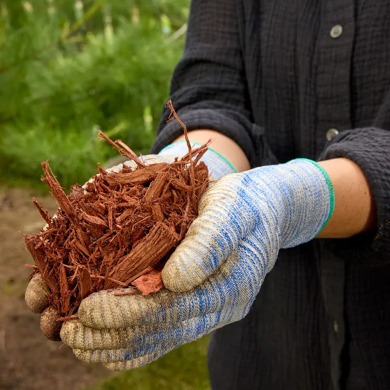 Nature Scapes&reg; Colour Enhanced Mulch - Sierra Red image number 4.0