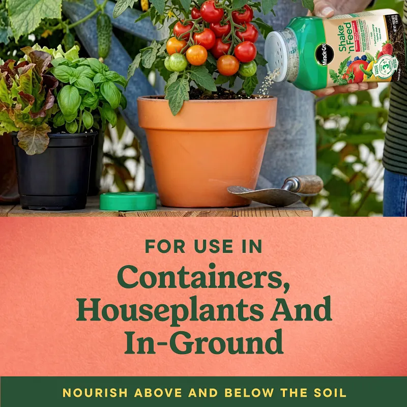Miracle-Gro&reg; Shake 'N Feed&reg; Tomato, Fruit & Vegetable Plant Food image number 7.0