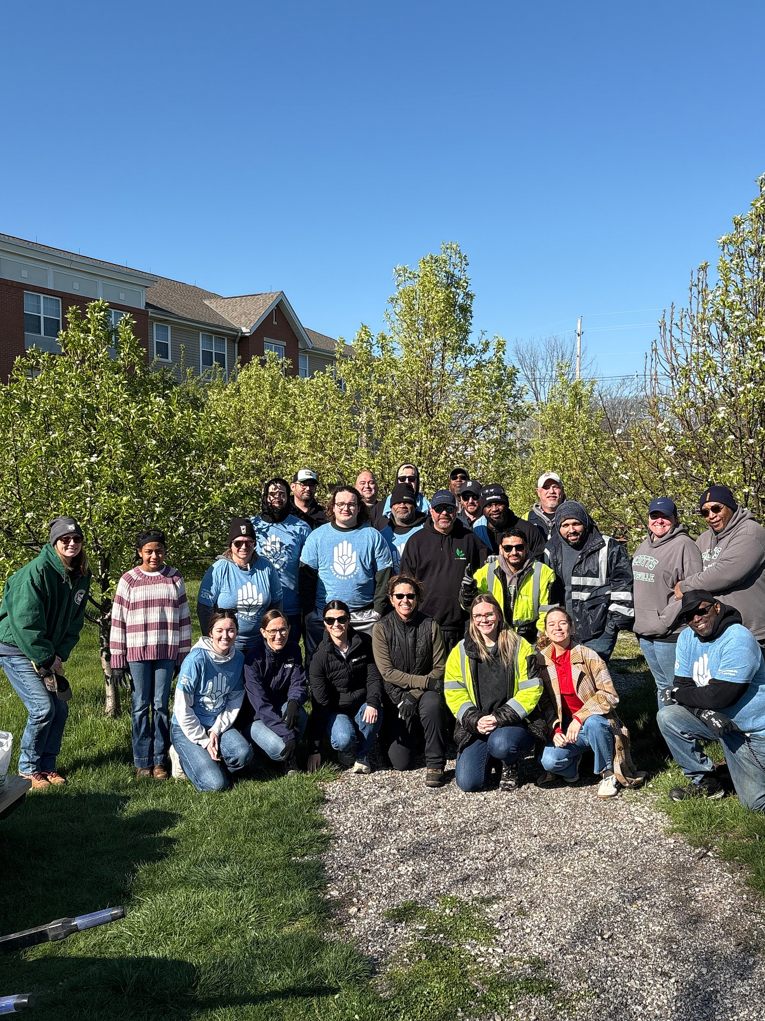 ScottsMiracle-Gro associates volunteering