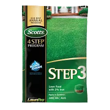 Scotts&reg; STEP&reg; 3 Lawn Food with 2% Iron image number null