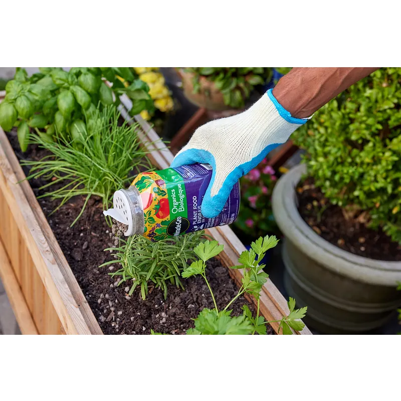 Organics Plant Food Granules for Vegetables & Herbs image number 3.0