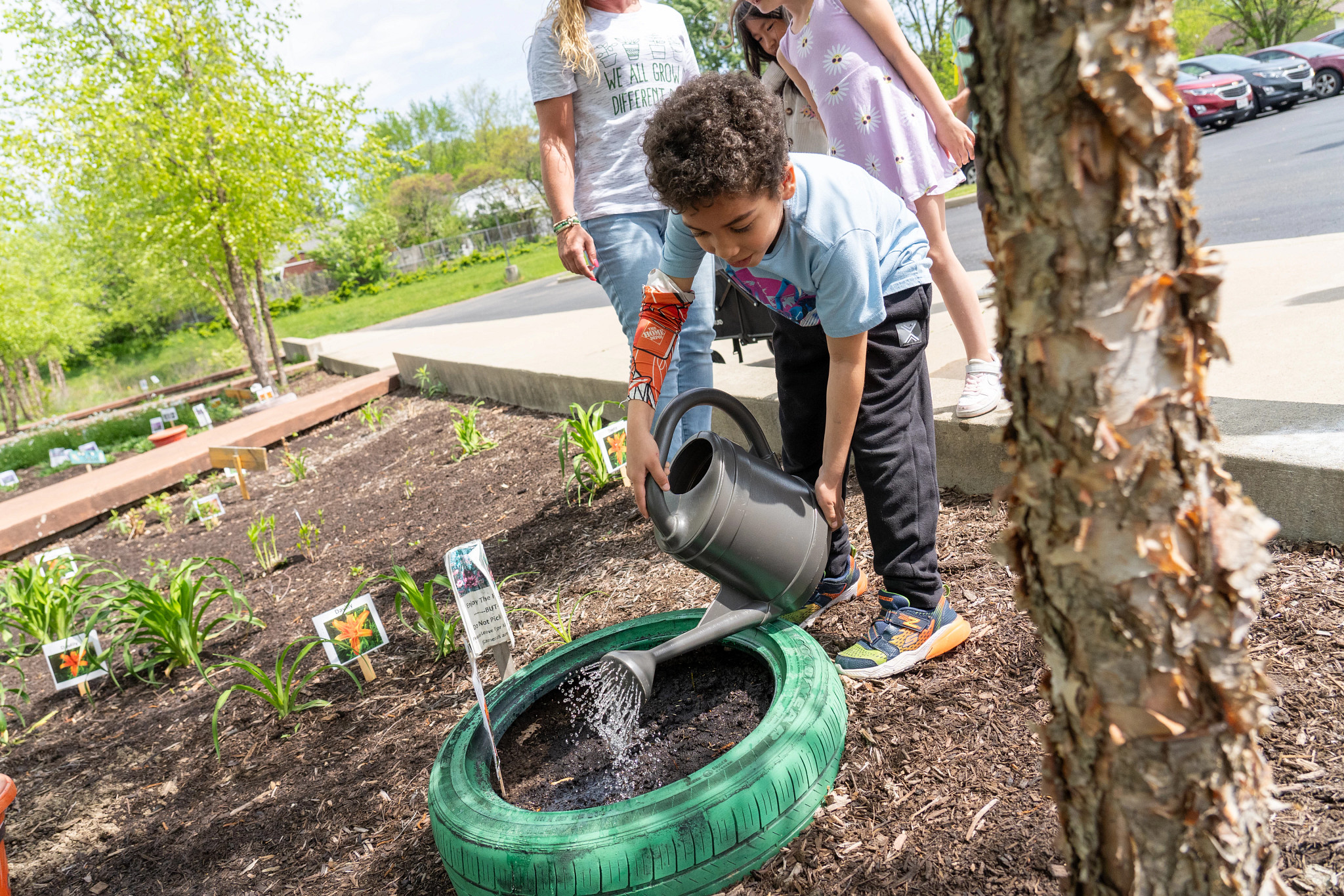 Outdoor learning: Gardening for children & early education ...