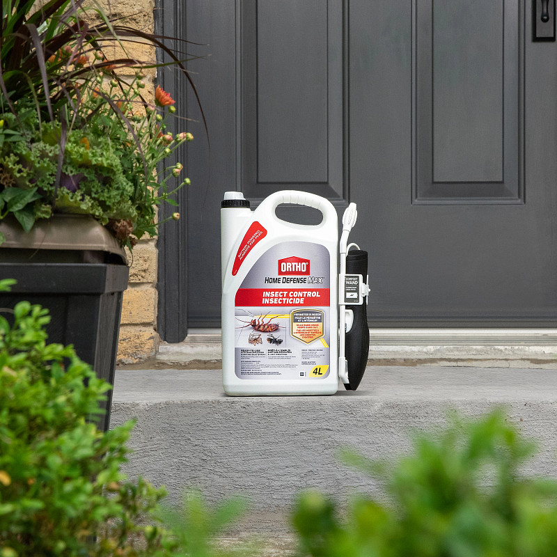 Ortho&reg; Home Defense Max&reg; Perimeter & Indoor Insect Control Ready-To-Use image number 2